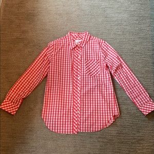 2 Vineyard Vines women button-down shirts.